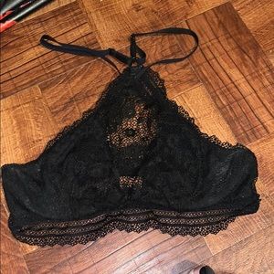 Victoria’s Secret black high neck bralette!🖤🖤